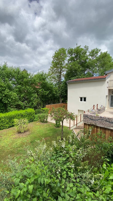 Maison à MAIDIERES
