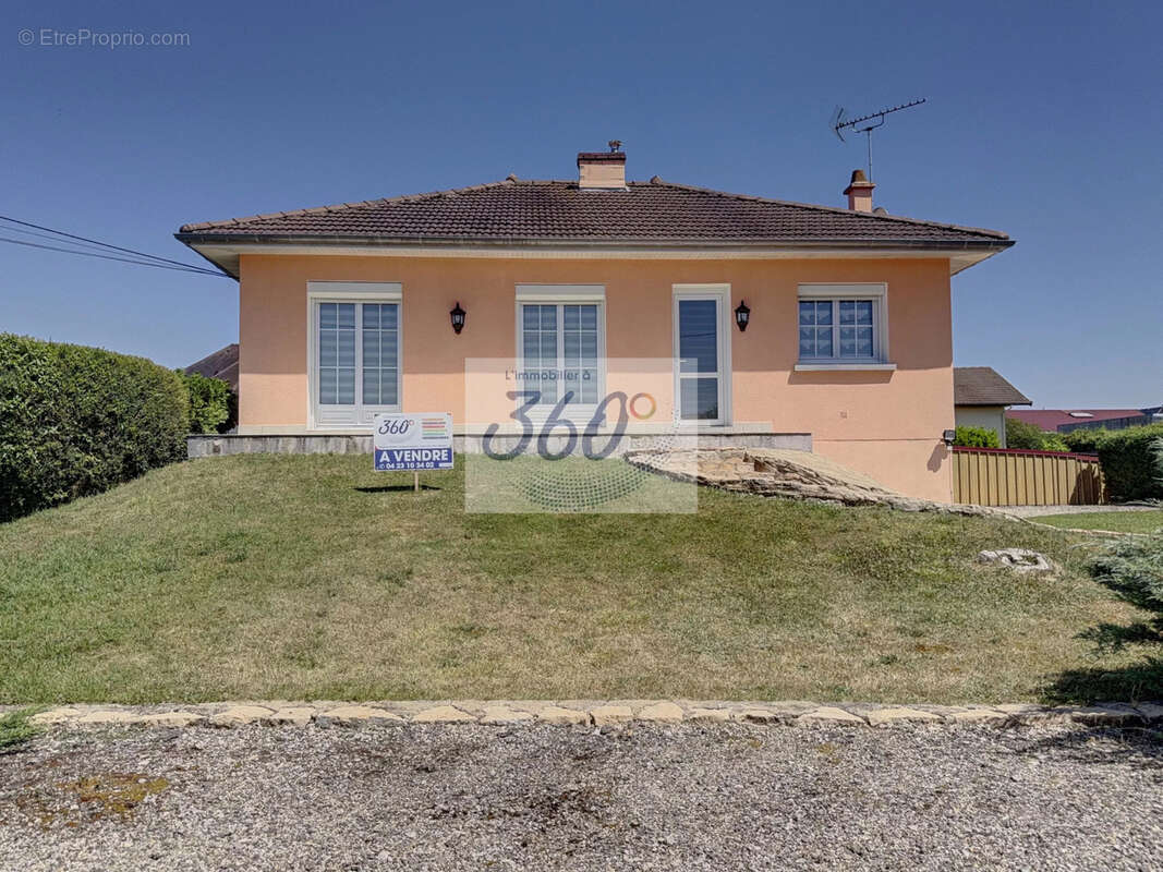 Maison à LOUHANS