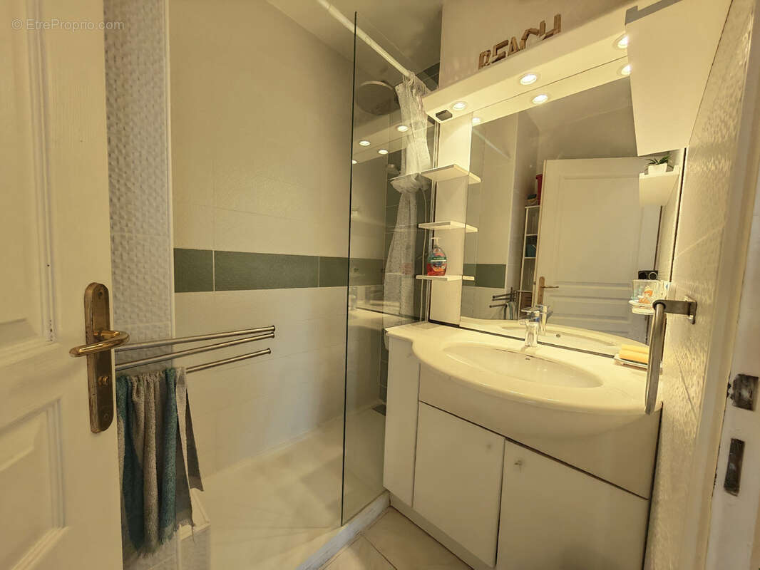Appartement à FREJUS