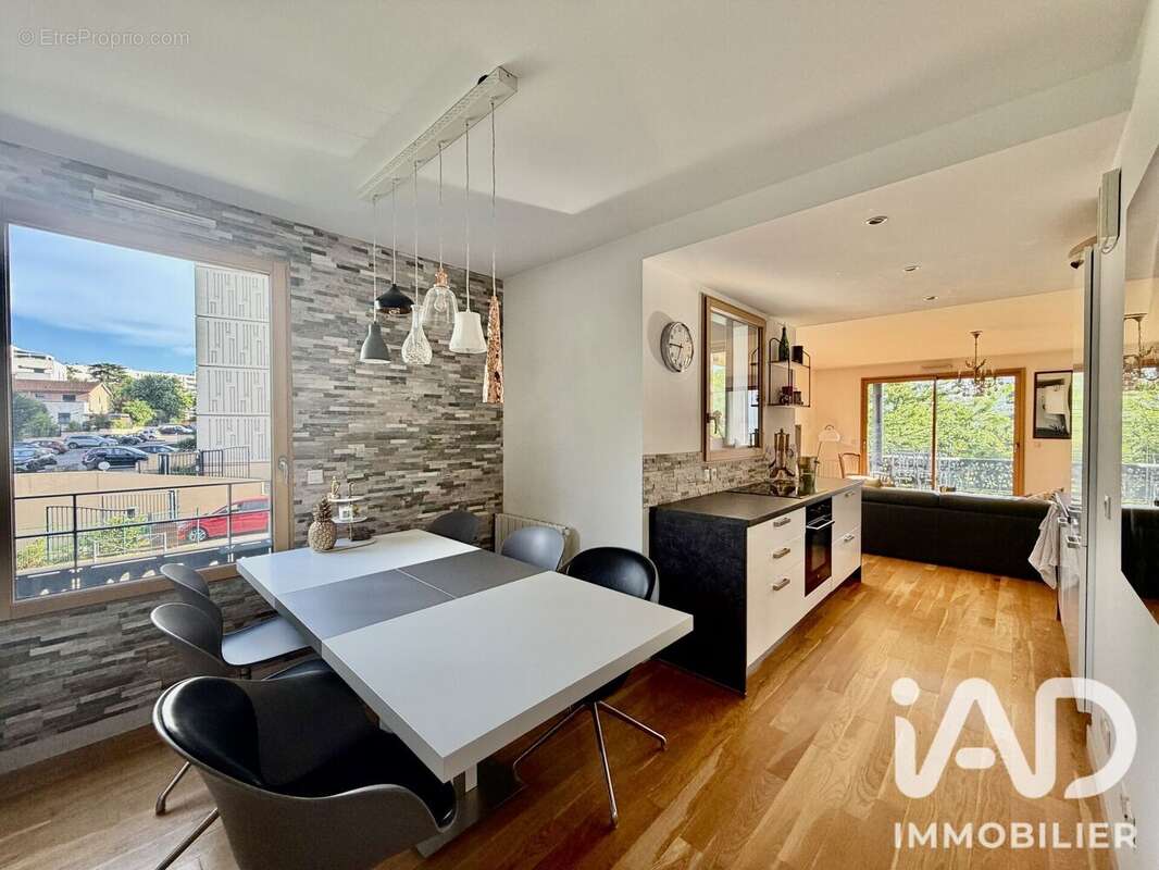 Photo 6 - Appartement à LYON-5E