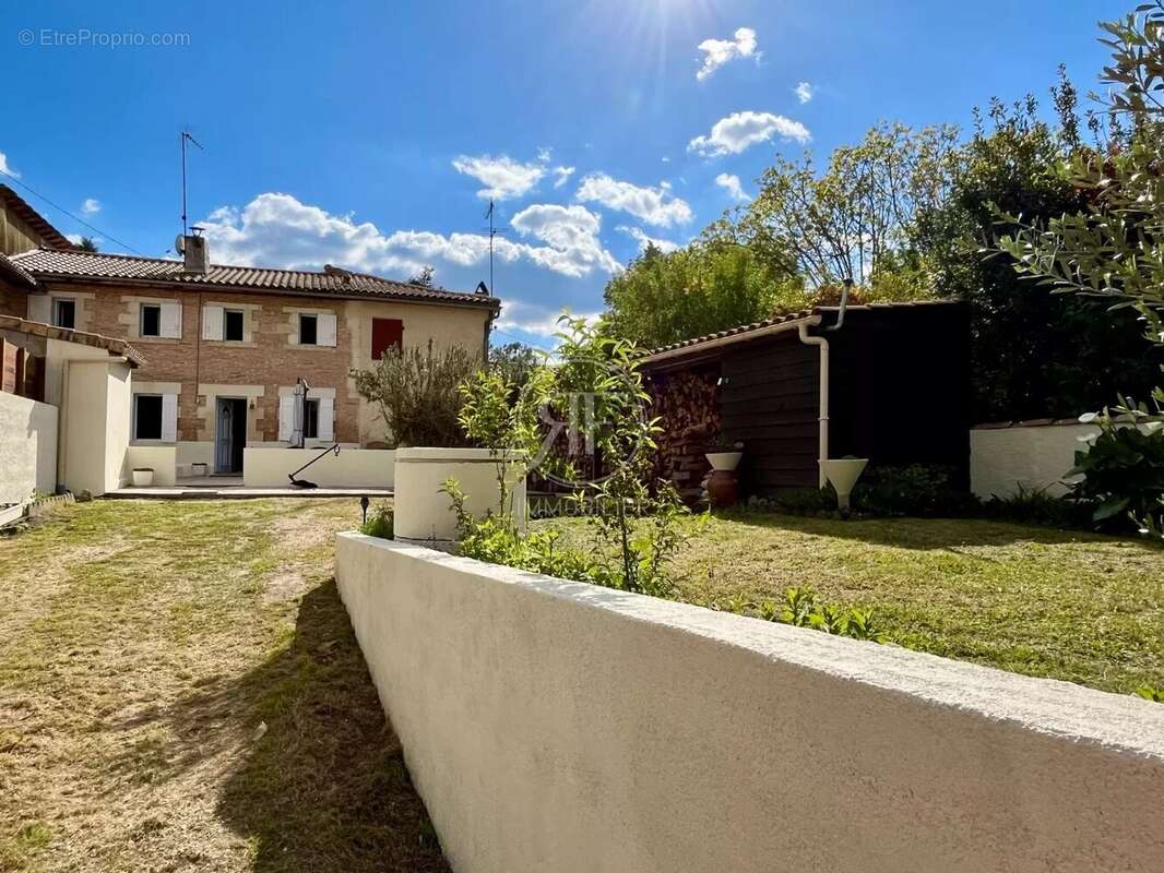Maison T5 avec Jardin 95m² - photo 10