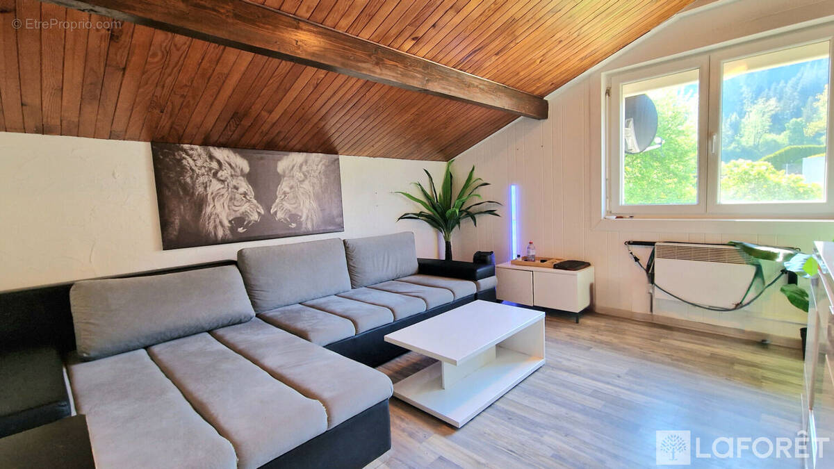 Appartement à GRANGES-NARBOZ