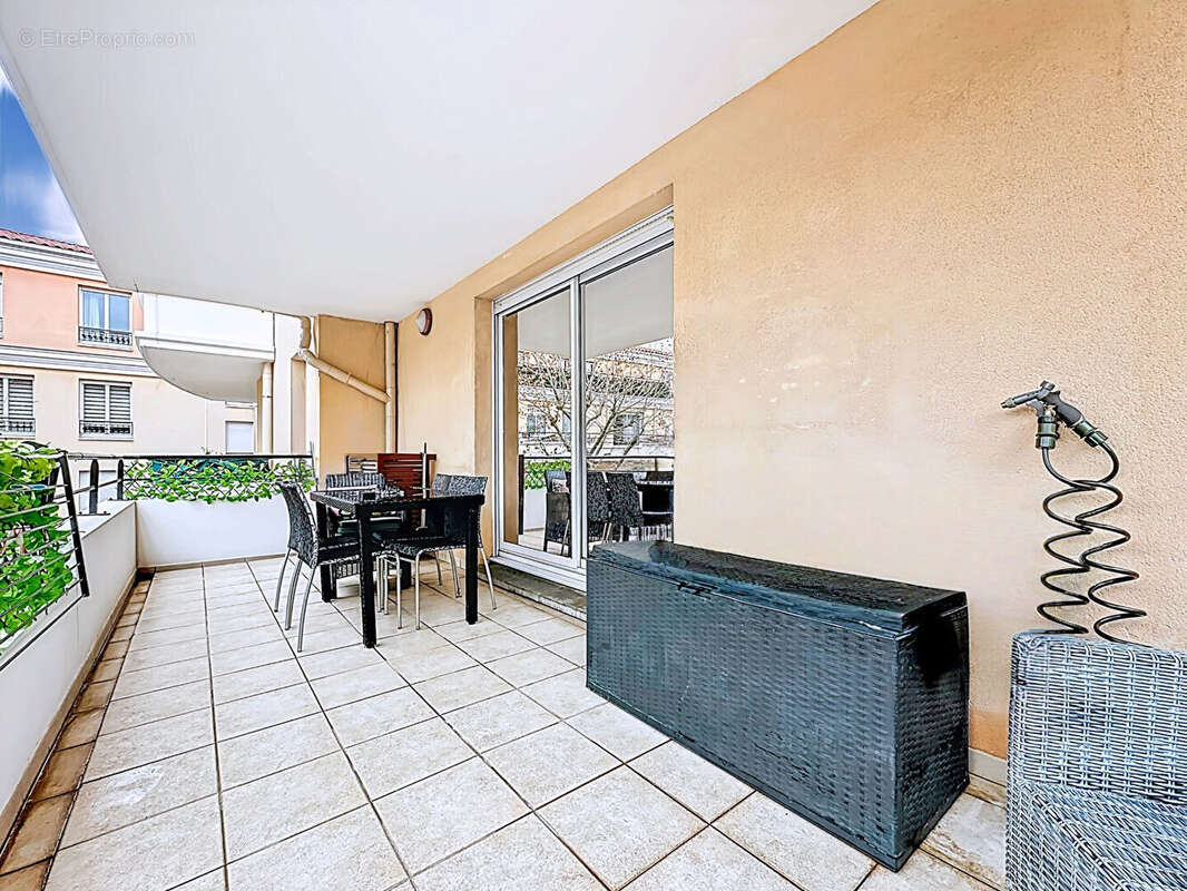 Appartement à MARSEILLE-13E