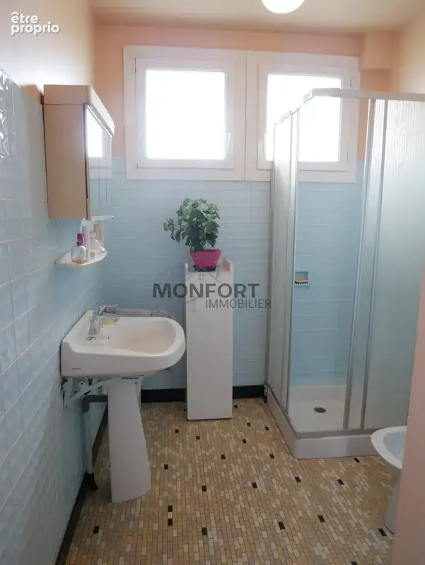Propriété composée de plusieurs maisons - photo 8