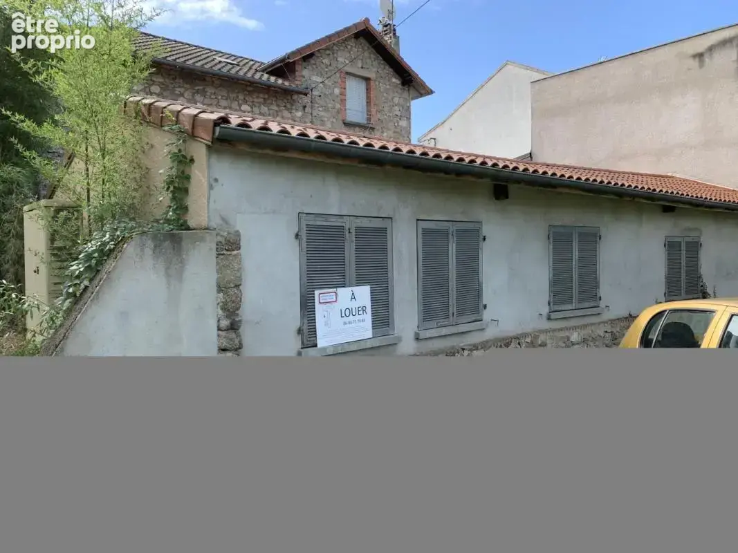 Commerce 219 m² à vendre à Thiers (63300) - photo 2