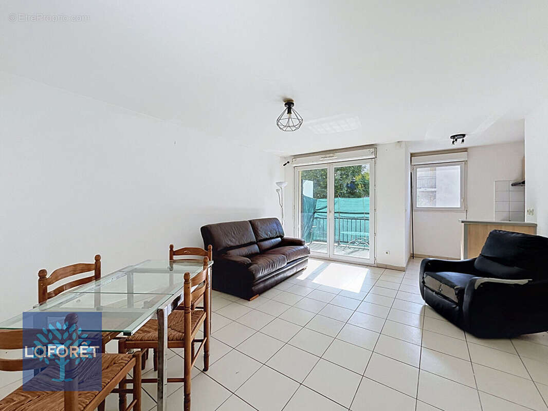 Appartement Corbeil Essonnes 2 pièces - 43.52 m2 - photo 2