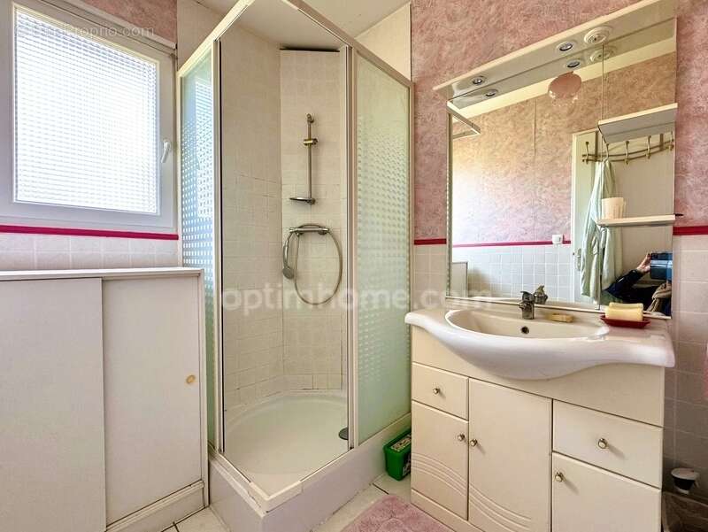 Maison à CREVECOEUR-EN-AUGE