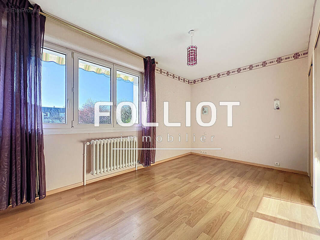 Maison à BRETTEVILLE-SUR-ODON