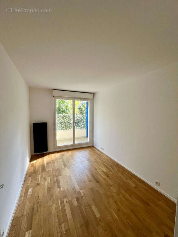 Appartement à NOGENT-SUR-MARNE
