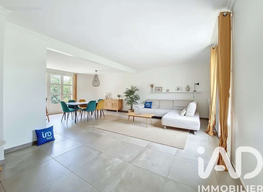 Photo 6 - Maison à OZOIR-LA-FERRIERE