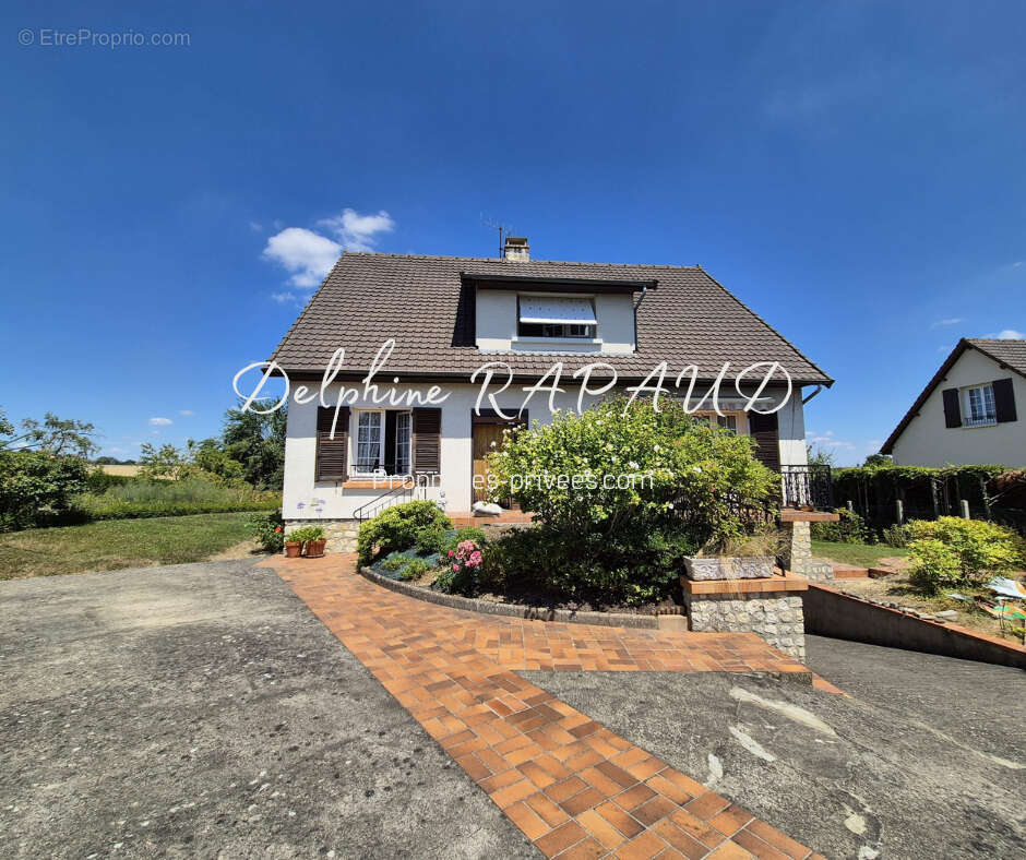 Maison à BERD'HUIS