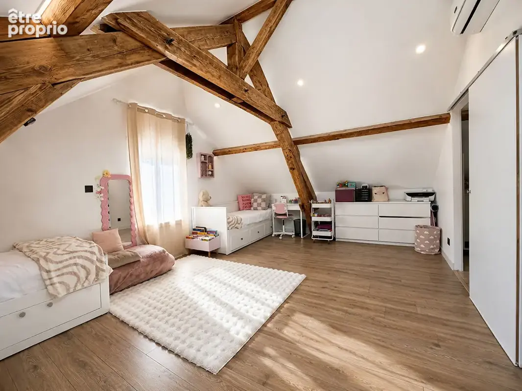 Appartement rénovée 109 m²  à Perrignier - photo 11