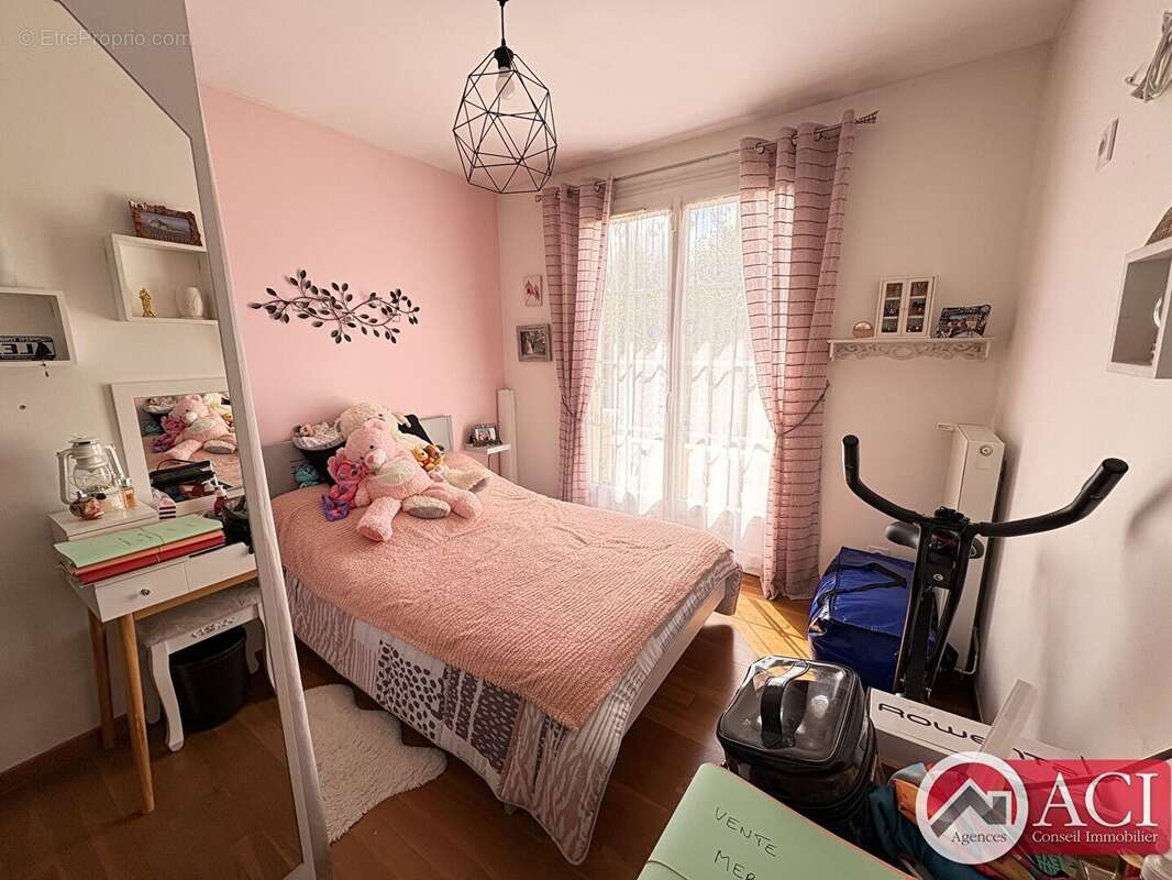 Maison 5 pièces à Meru avec studio en sous sol - photo 7