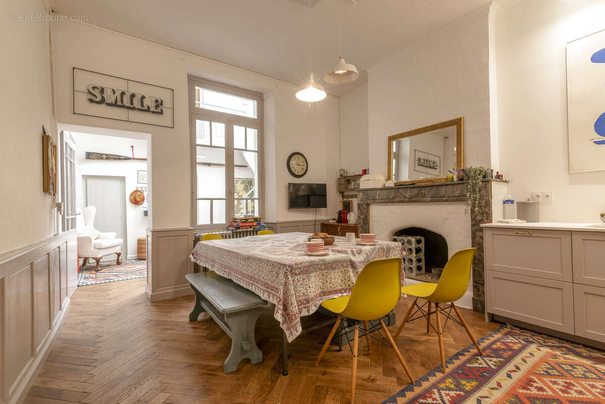 Maison à BEAUMONT-DE-LOMAGNE