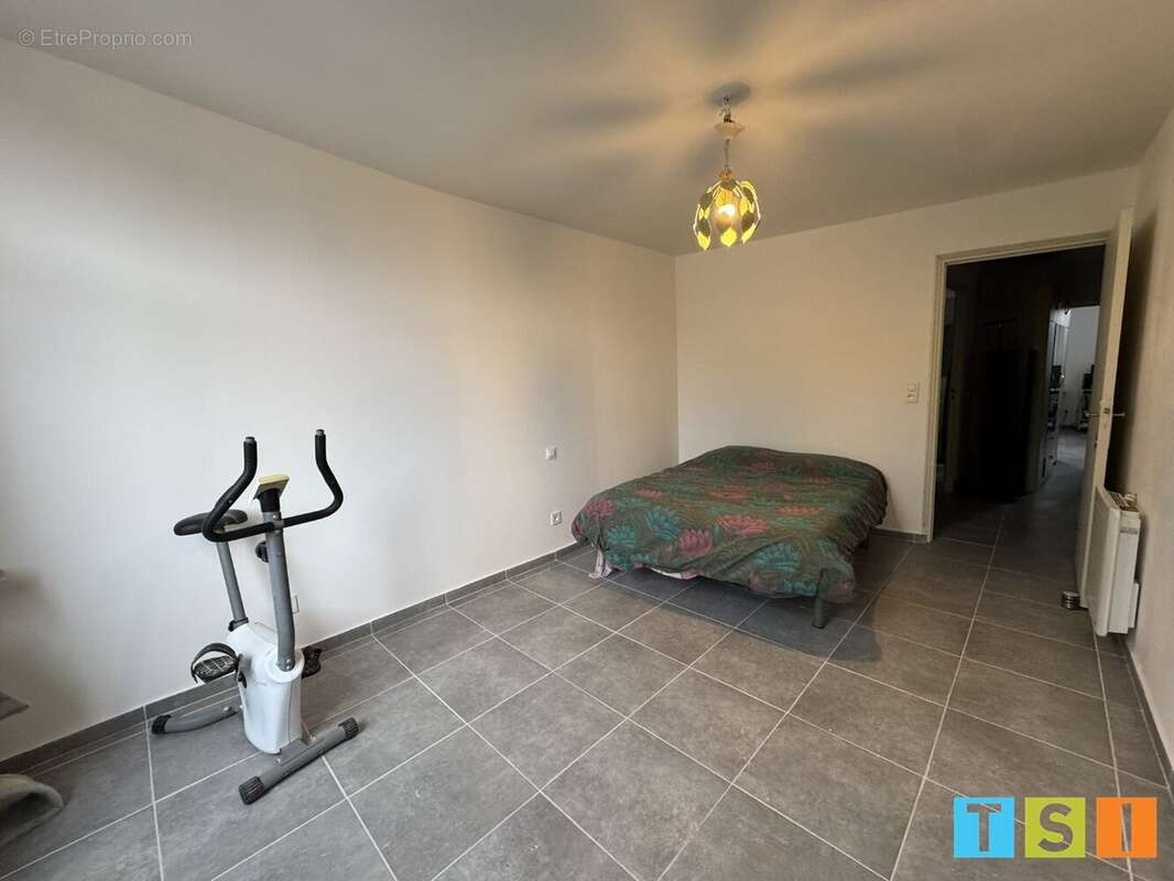 Au cur de Miramont-de-Comminges - ensemble immobilier - maison de caractère de 135 m² - vaste local commercial 100 m² sur 593m² - photo 29
