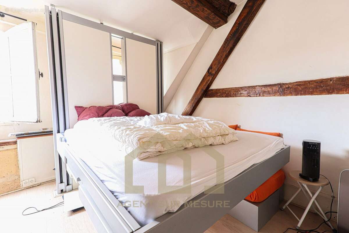 Appartement à PARIS-5E