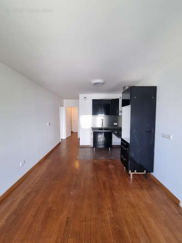 Appartement à PARIS-19E