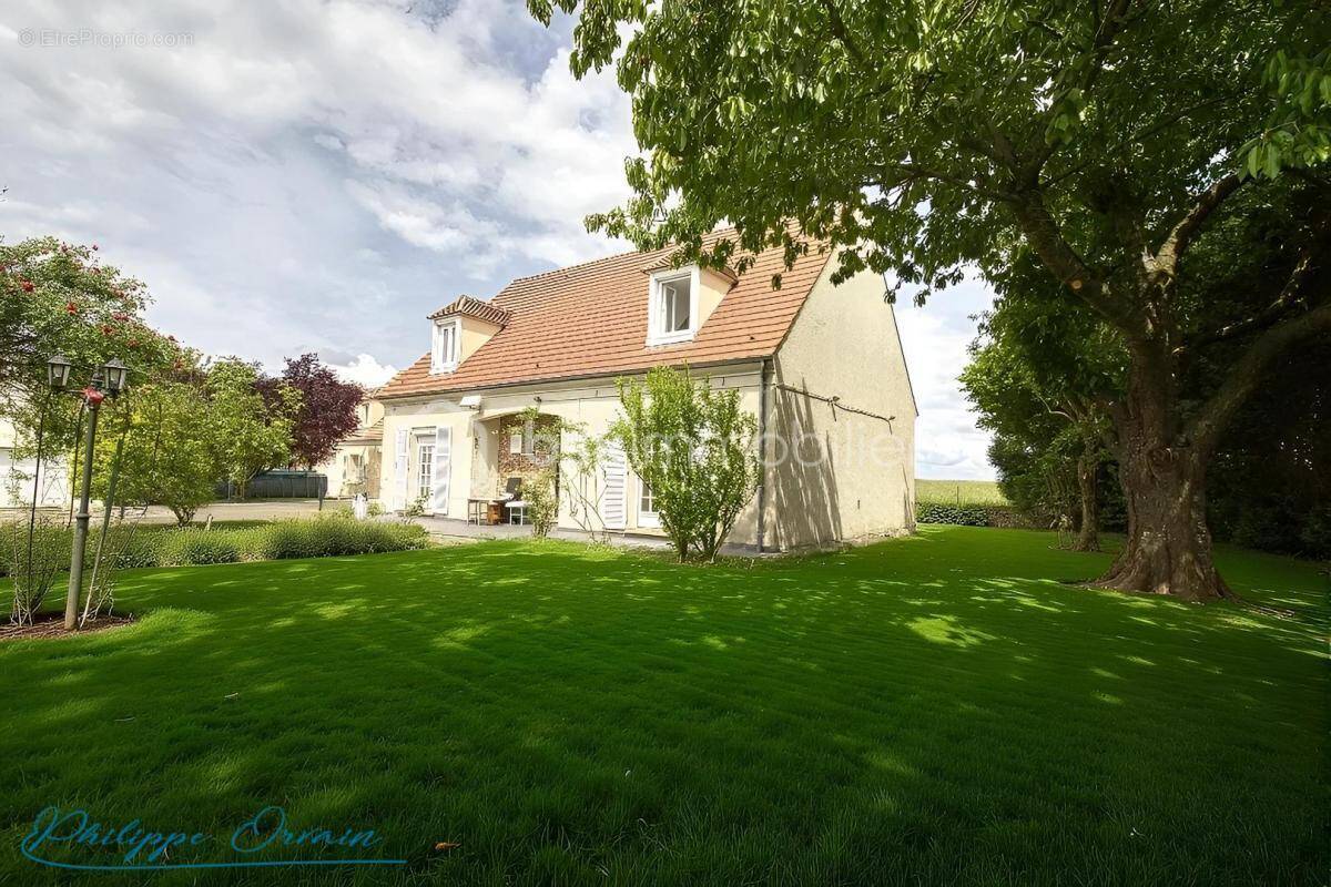 Maison à PUISEUX-EN-FRANCE