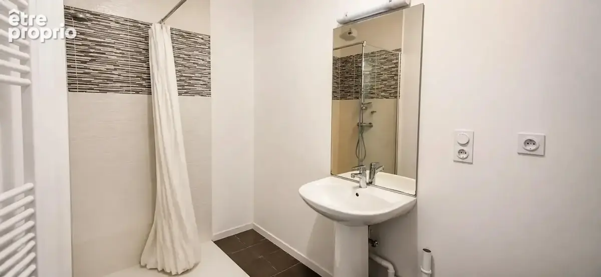Appartement atypique 44m2 Malakoff-Saint Donatien à Nantes - photo 8
