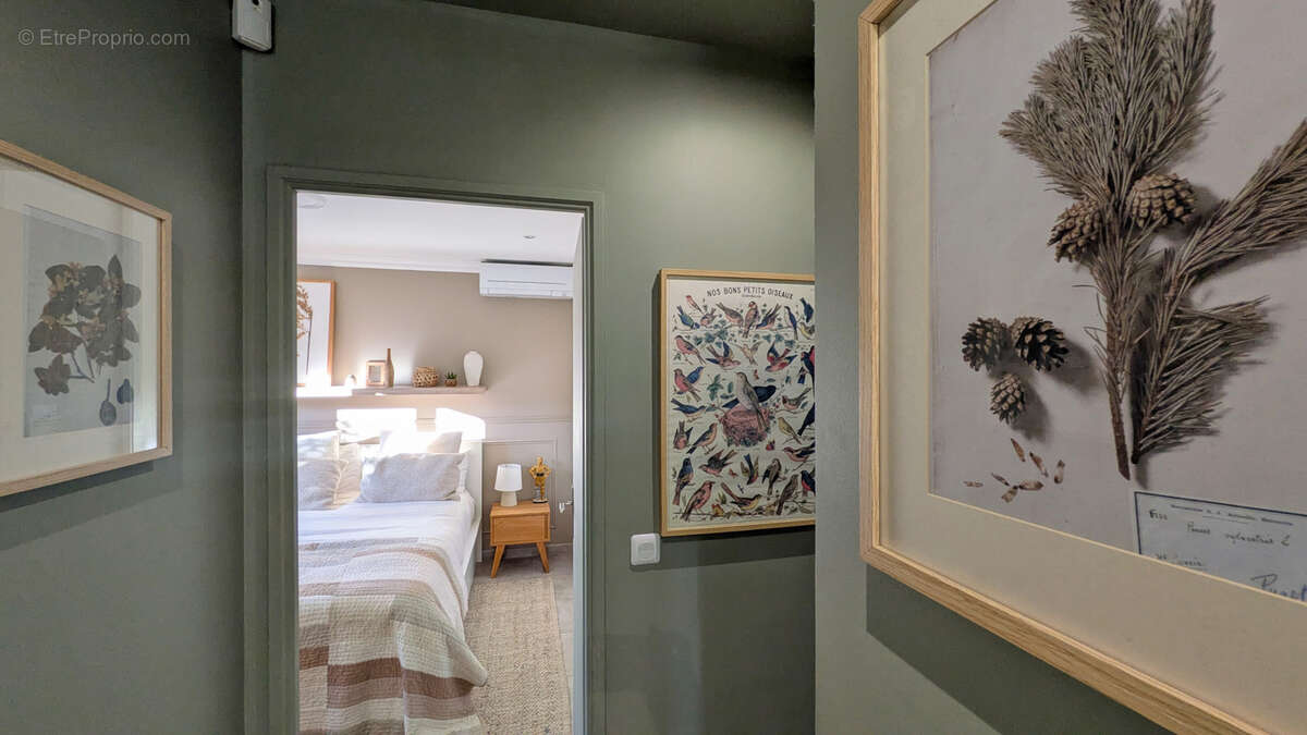 Maison à CUGES-LES-PINS