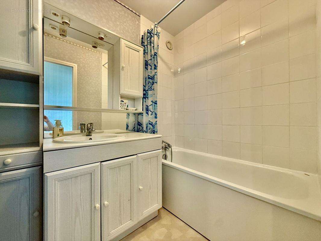 Appartement à OUISTREHAM