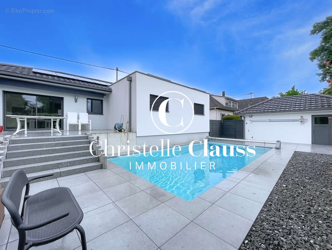 Maison plain-pied Rixheim 6 pièce(s) 167 m2 - photo 2