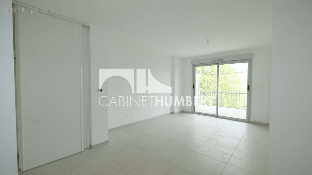 Appartement à SAINT-ETIENNE