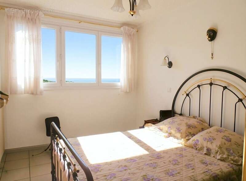 Appartement à MARSEILLE-10E