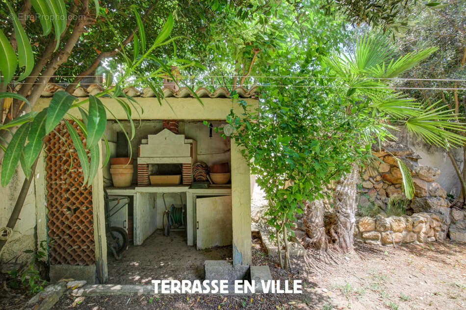 Pélissanne - t 5/6 - maison-de-ville 207m2 - jardin - 499 000 € - photo 20