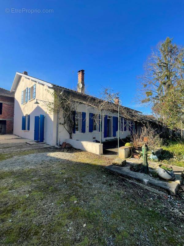 Maison à ARTIGAT