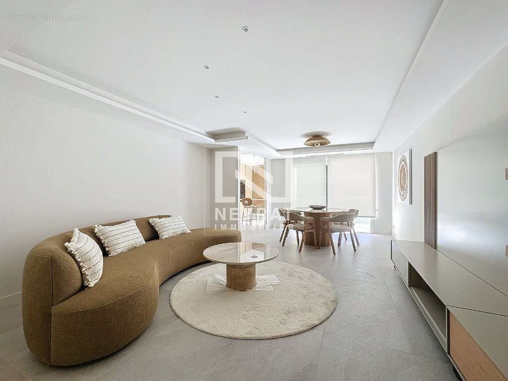 Appartement à SAINT-RAPHAEL