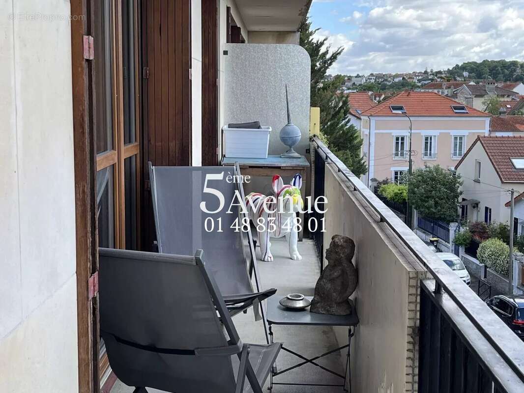 Appartement à SAINT-MAUR-DES-FOSSES