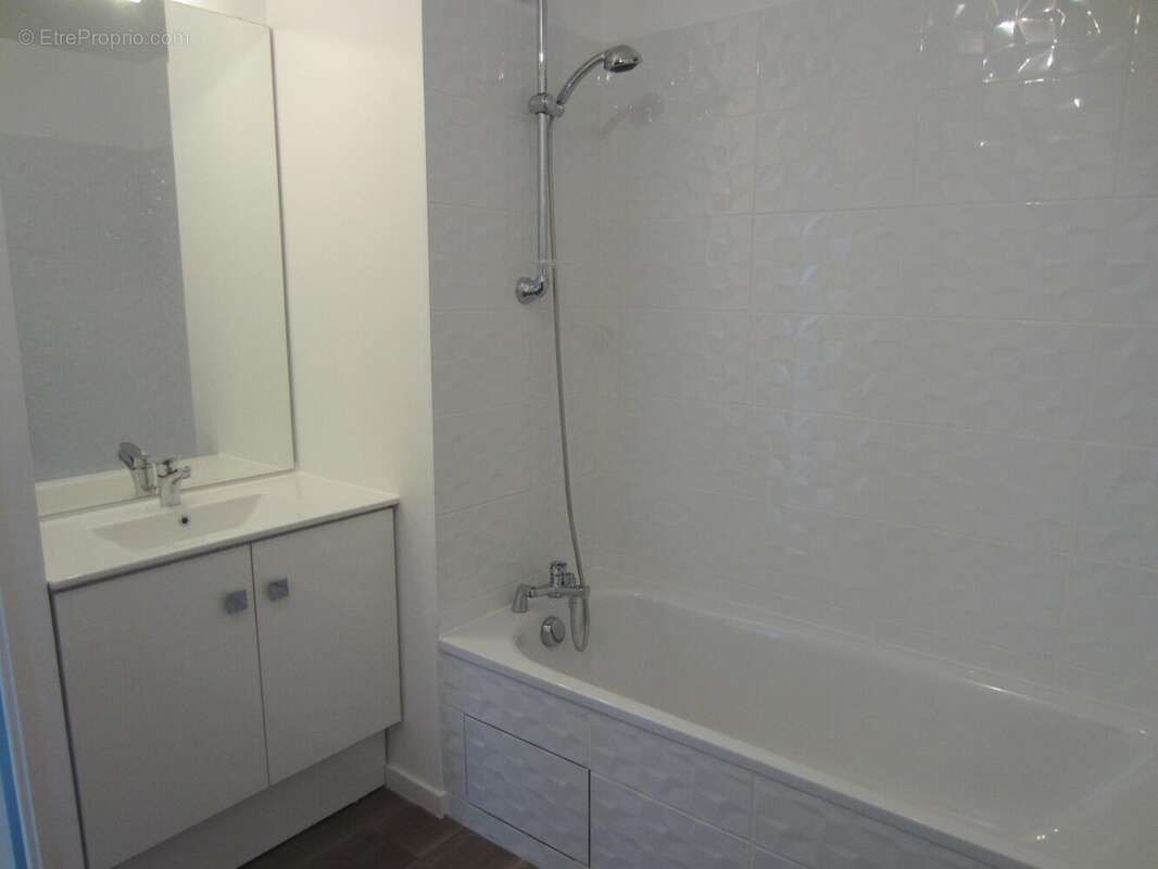 Appartement à ELANCOURT