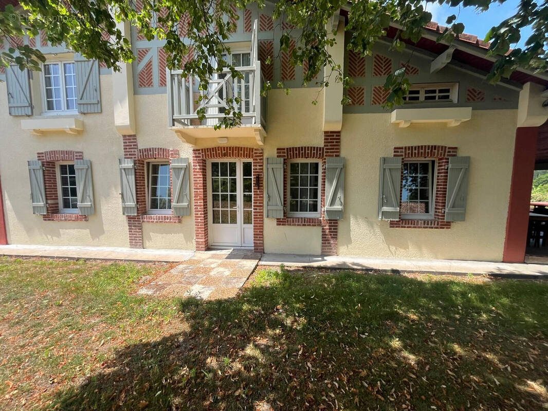 Maison à LEON