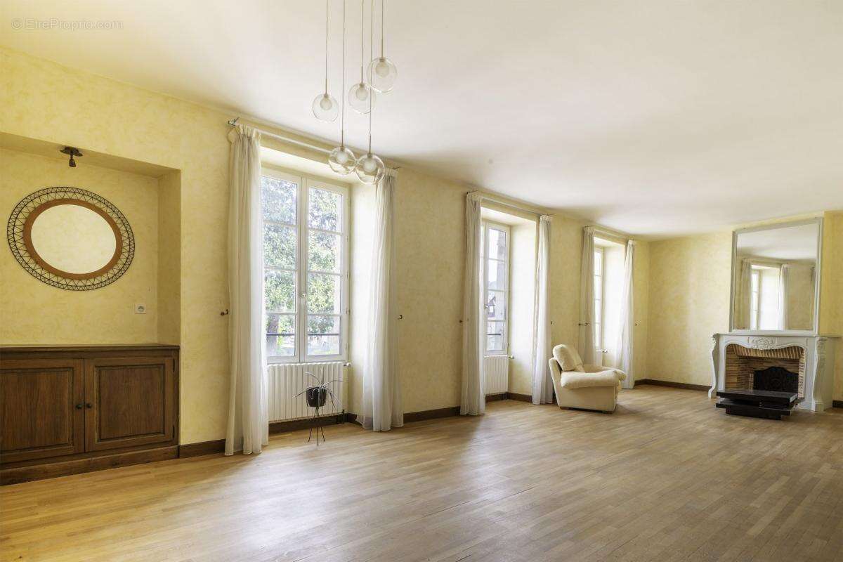 Appartement à SAINT-CERE