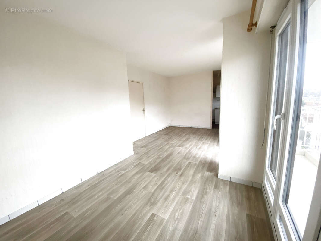 Appartement à VILLEMOMBLE