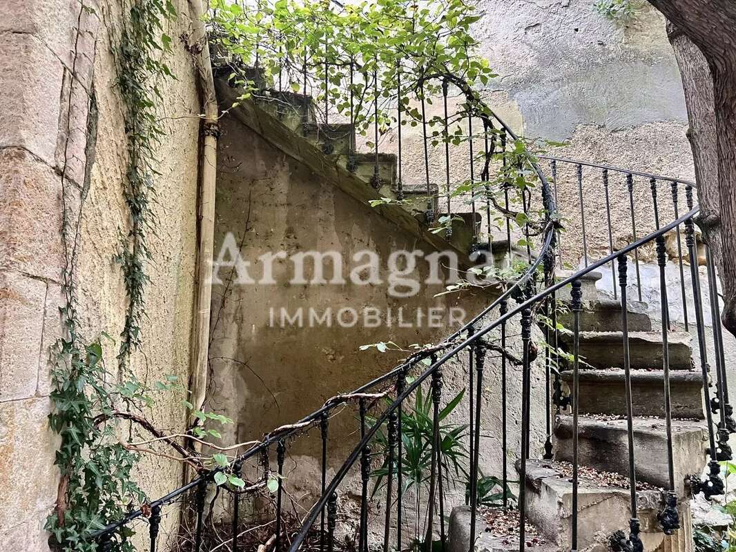 Maison à VIC-FEZENSAC