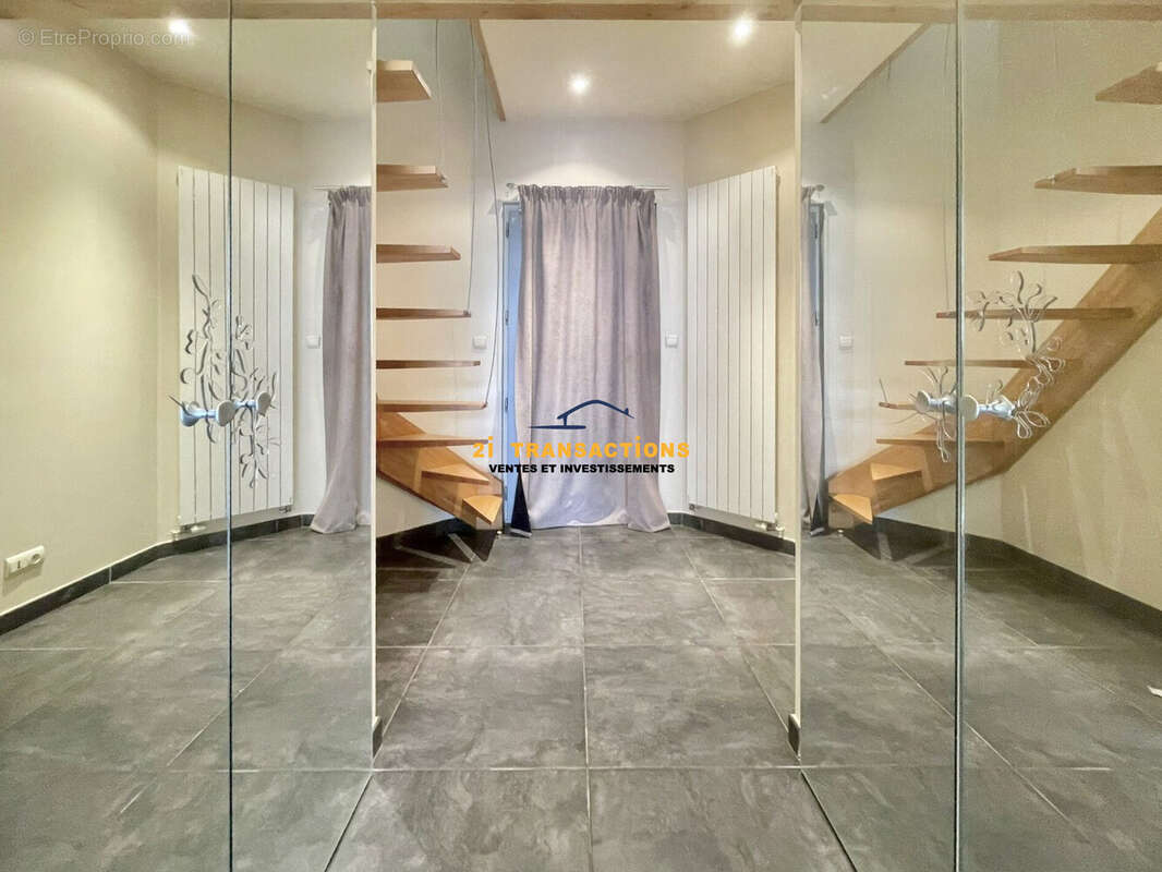 Appartement 89 m² à Saint-Etienne  - photo 5