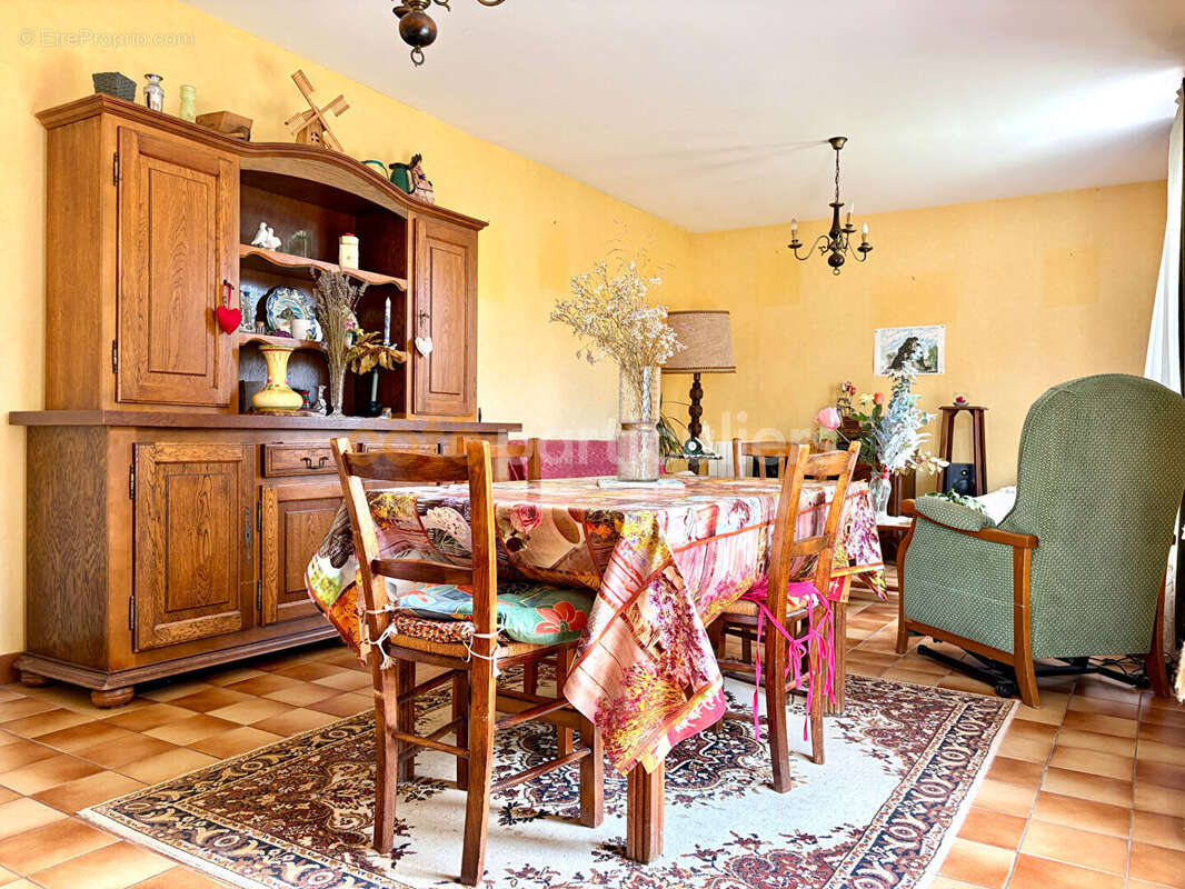 Maison de plain-pied au coeur de Montmartin-sur-Mer - photo 4