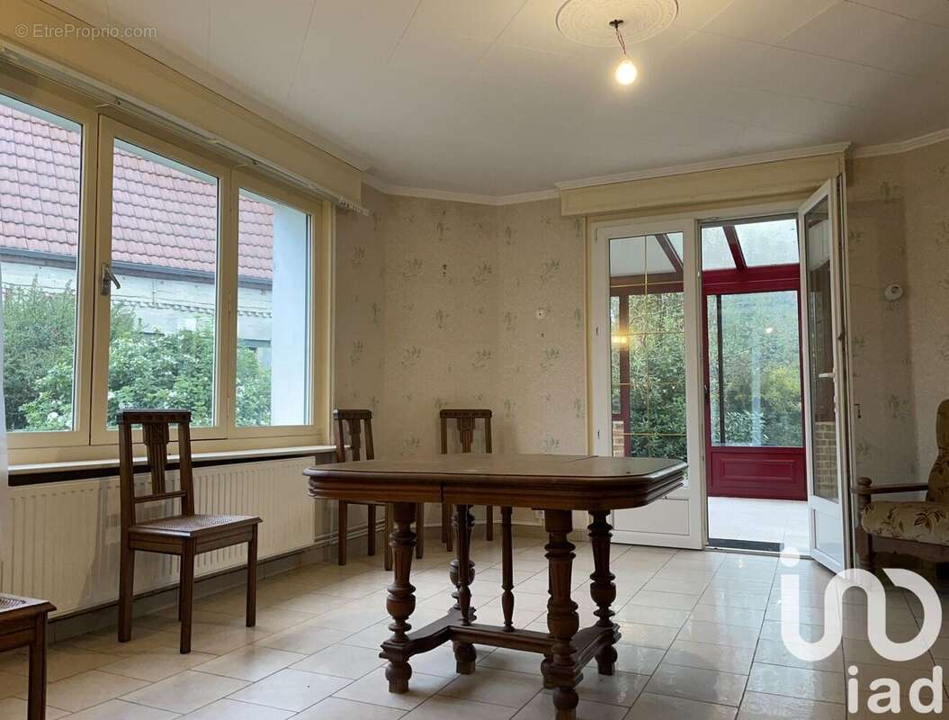 Photo 9 - Maison à MONCHECOURT