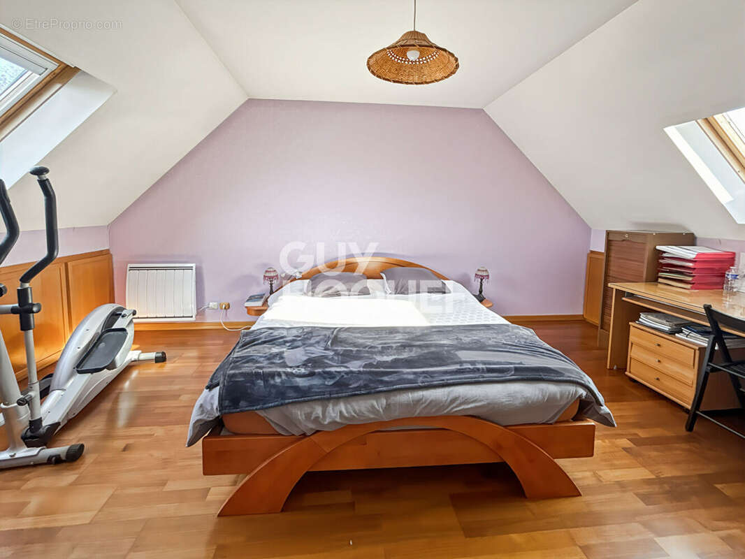 Maison à LA HOUSSAYE-EN-BRIE