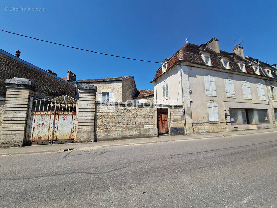 Maison à CHAMPLITTE