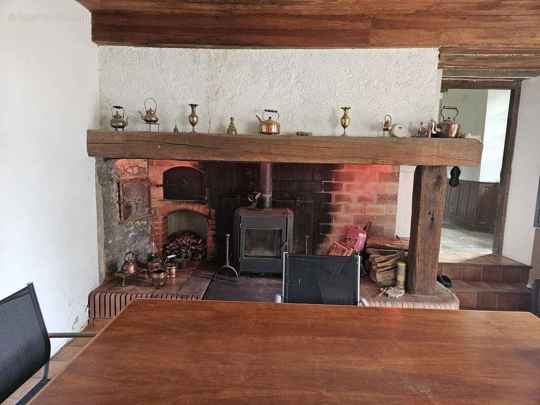 Maison à CROUSEILLES