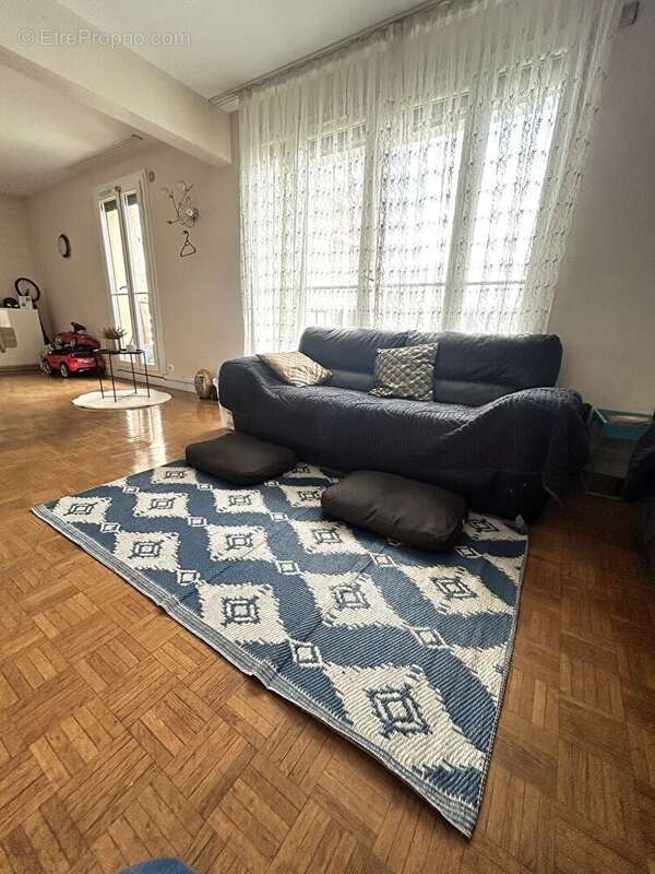 Appartement à CHELLES