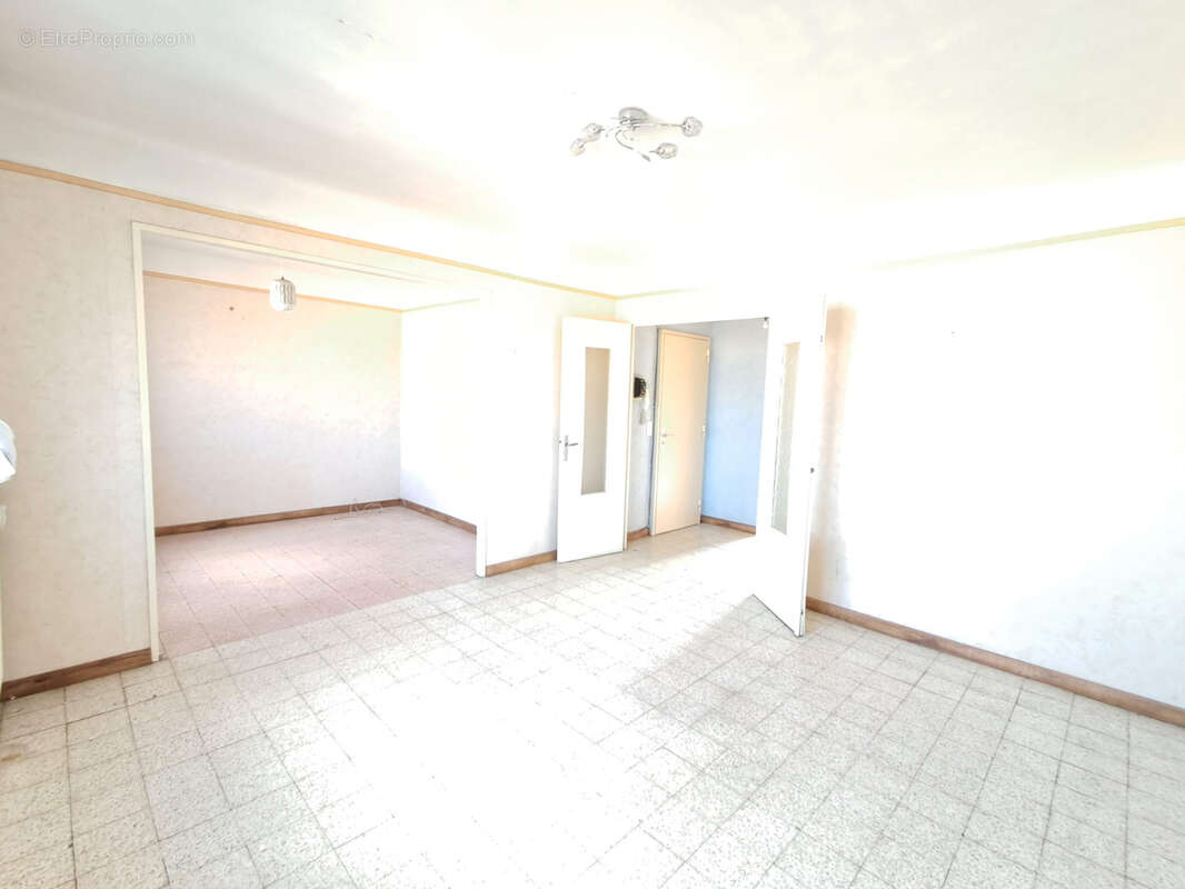 Appartement à NIMES