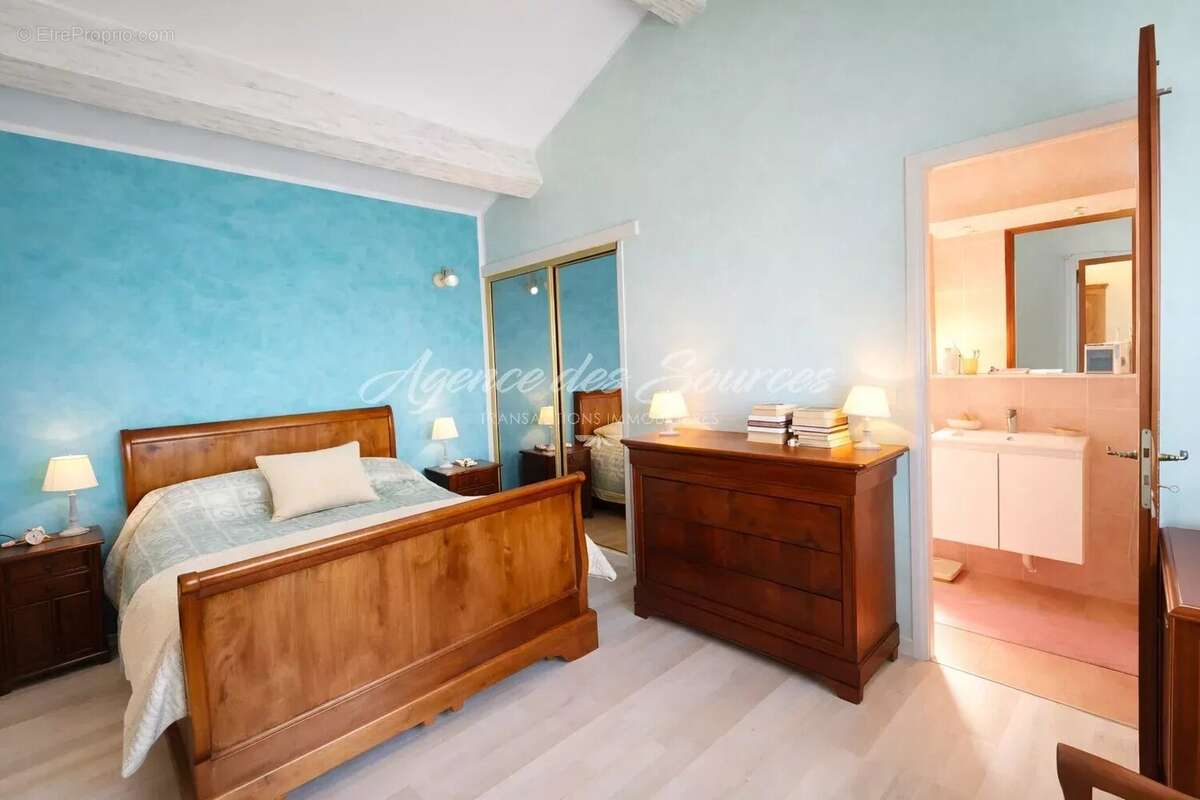 Villa provençale avec piscine à Montmeyan - photo 9