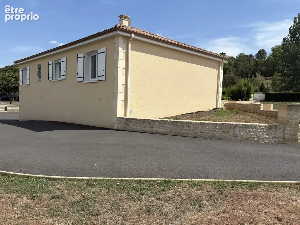 10 mn Objat, 25 mn Brive centRe et 20 mn  A20 - photo 29