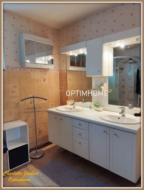 Maison à SAINT-AULAYE