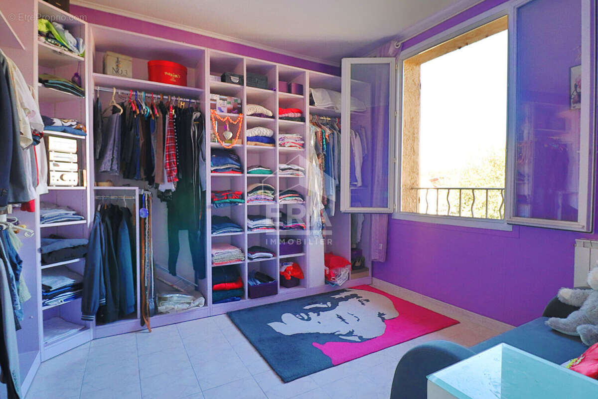 Maison à MARSEILLE-11E