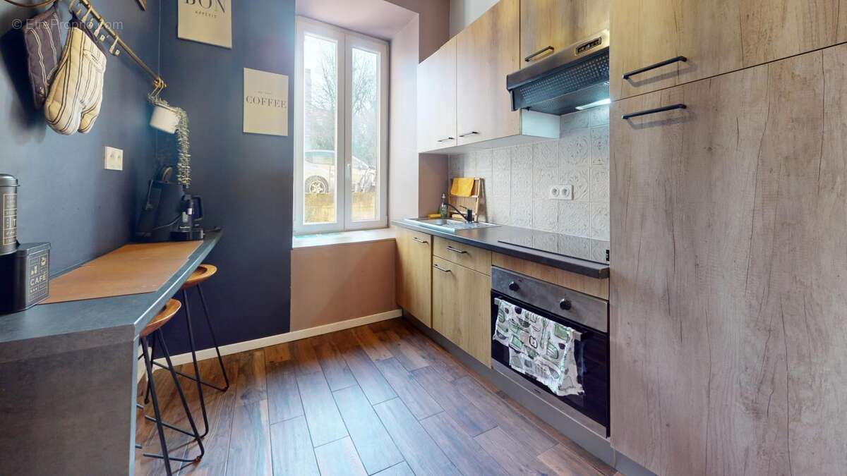 Appartement À Vendre - photo 2